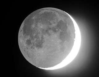 Earthshine By Kevin M Gill